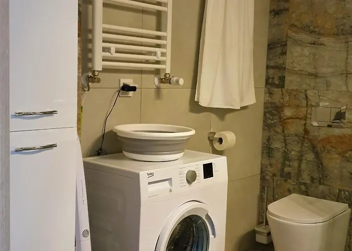 Elgracja * Pogorzelica (Gmina Rewal)